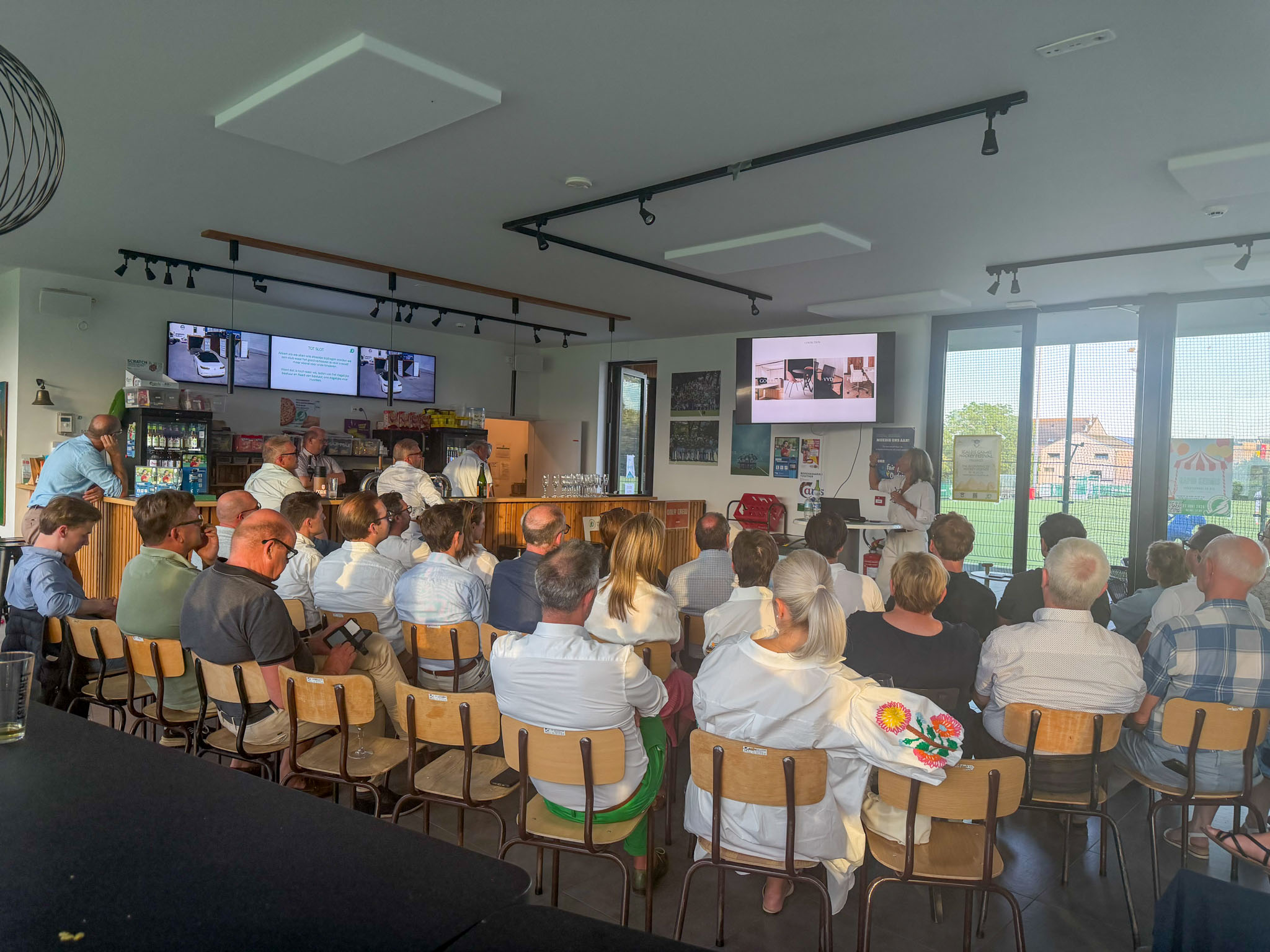T.T.S. Connect bij Rapid Hockey Club Temse